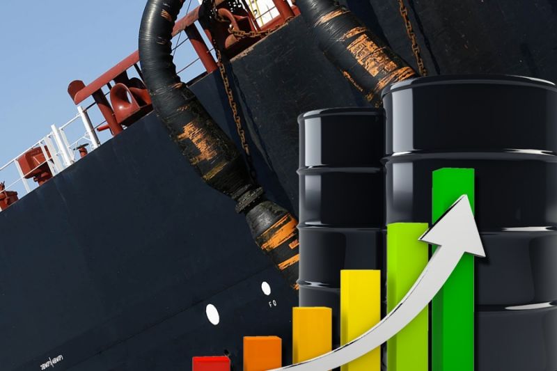 Российский нефтяной экспорт увеличился за счет внутреннего рынка
